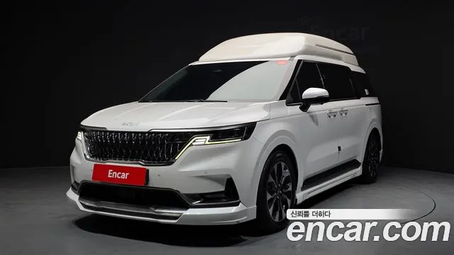 Kia Carnival 4 Gasoline 9
