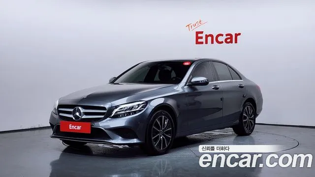 Mercedes-Benz C- W205 C200