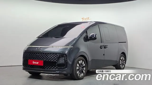 Hyundai Staria 4WD 7 Inspiration