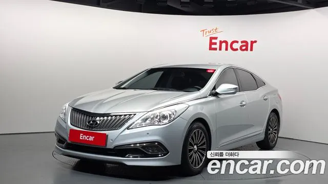 Hyundai Grandeur HG HG240