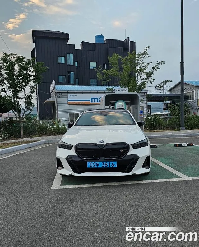 BMW i5 (G60) M60 xDrive