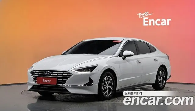 Hyundai Sonata Hybrid (DN8)