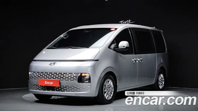 Hyundai Staria L3.5 5