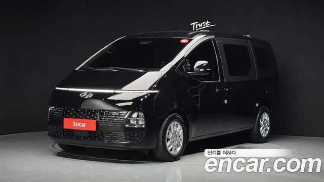 Hyundai Staria 3