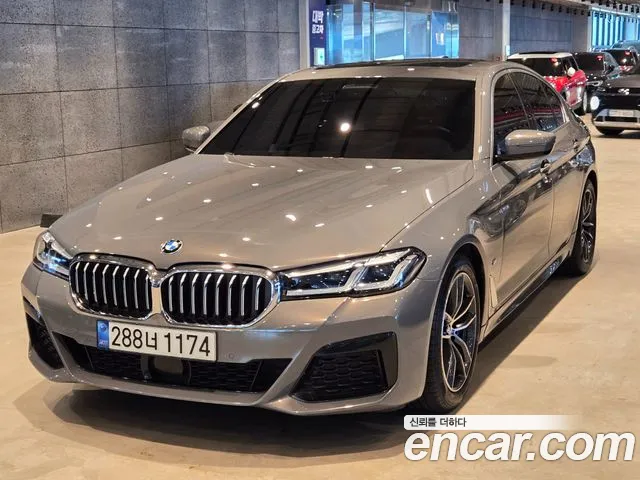 BMW 5 (G30) 520i M