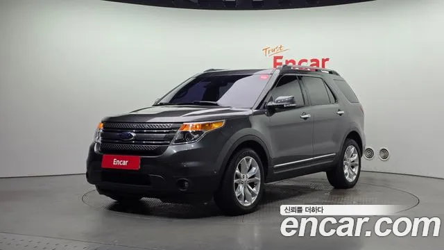 Ford Explorer 3.5 Limited 4WD 5