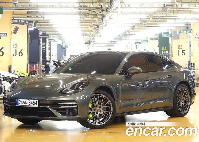 Porsche Panamera (971) 2.9 AWD E-Hybrid