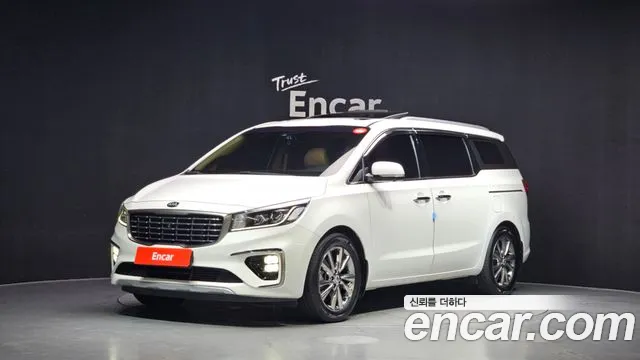 Kia The New Carnival 9 Noblesse