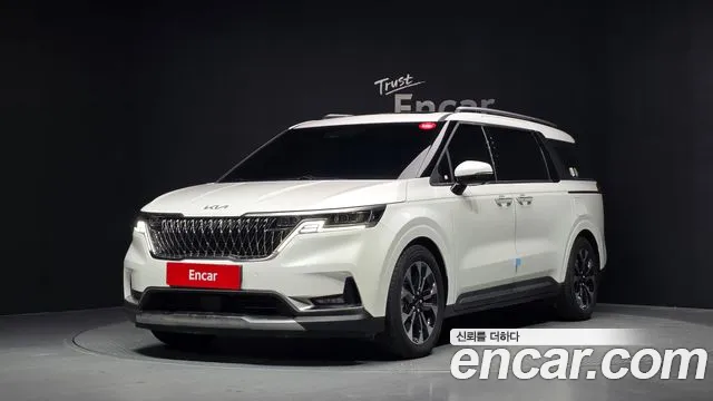 Kia Carnival 4 Gasoline 7 Signature