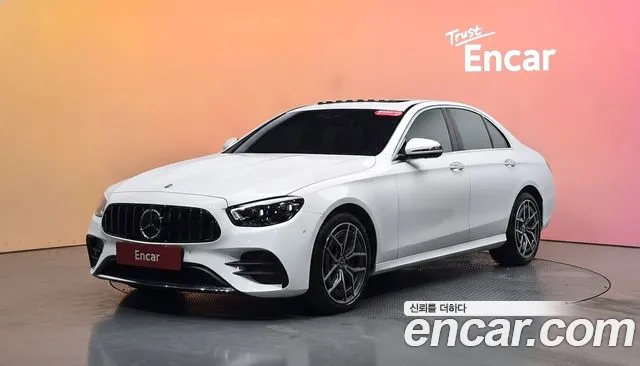 Mercedes-Benz E- W213 E220d 4MATIC AMG Line