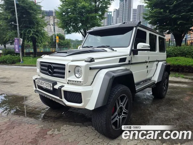 Mercedes-Benz G- W463