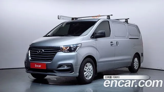Hyundai The New Grand Starex
