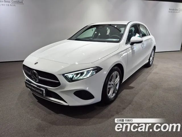 Mercedes-Benz A- W177 A220