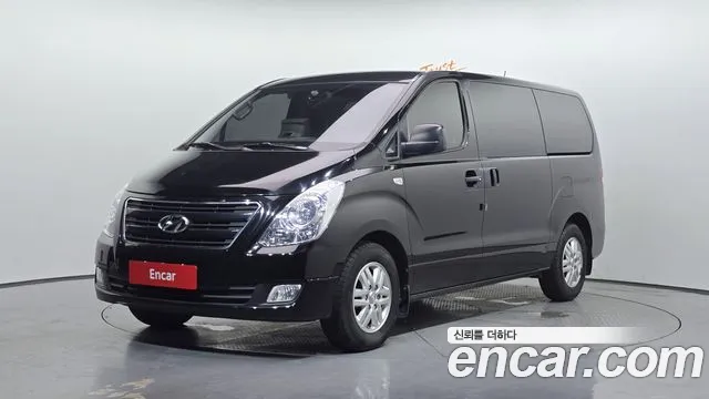 Hyundai Grand Starex 3