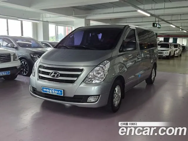 Hyundai Grand Starex 5