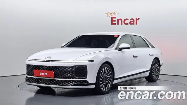 Hyundai Grandeur Hybrid (GN7)