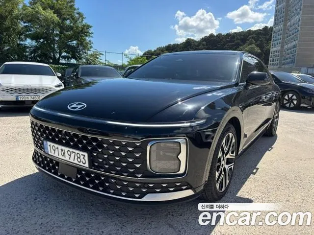 Hyundai Grandeur (GN7) 2.5 Gasoline 2 WD Exclusive
