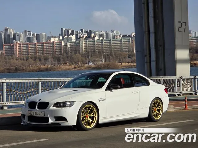 BMW M3 (E90) M3