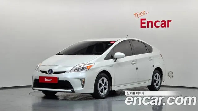 Toyota Prius 1.8 E