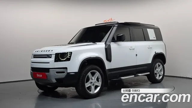 Land Rover Defender (L663) 110 D240 SE