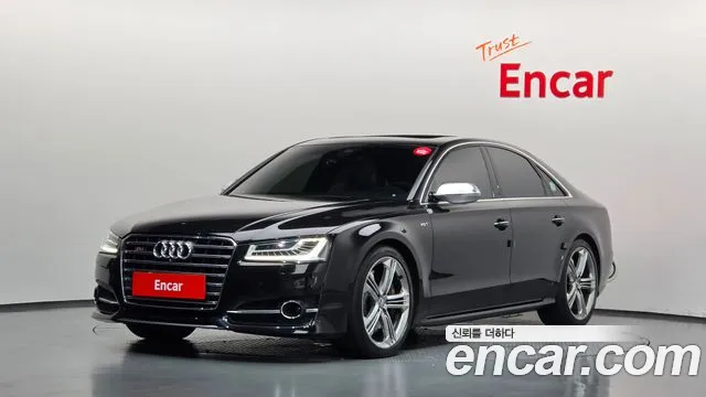Audi S8 4.0 TFSI D4