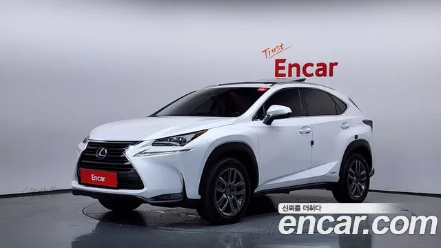 Lexus NX300 h