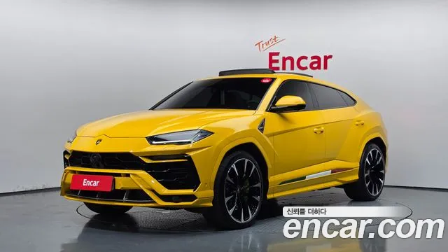 Lamborghini Urus 4.0 V8