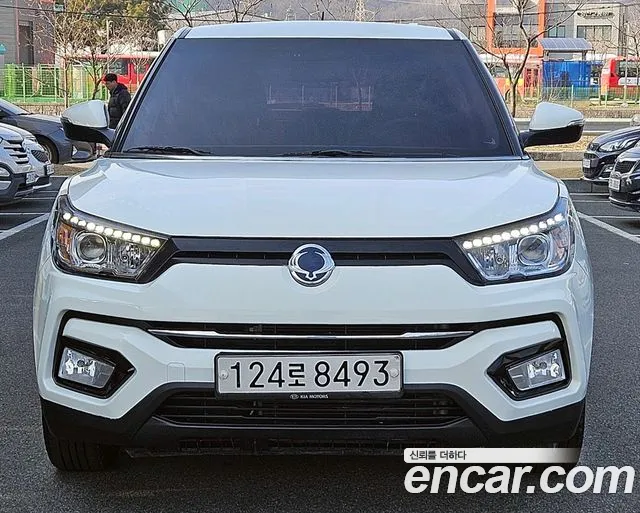KG Mobility(SsangYong) Tivoli VX 2WD