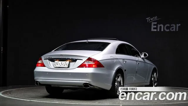 Mercedes-Benz CLS- W219 CLS350