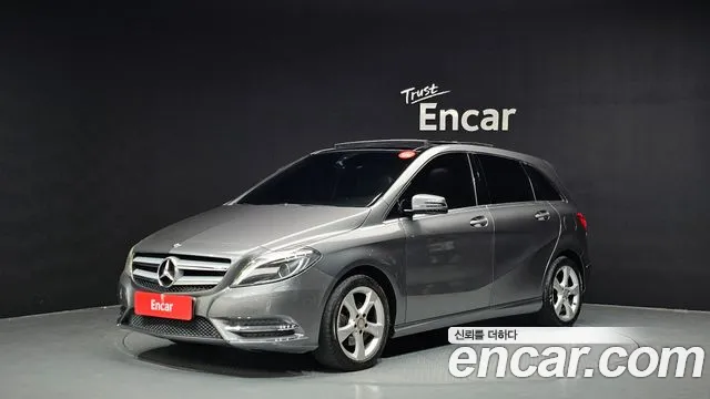 Mercedes-Benz B- W246 B200 CDI