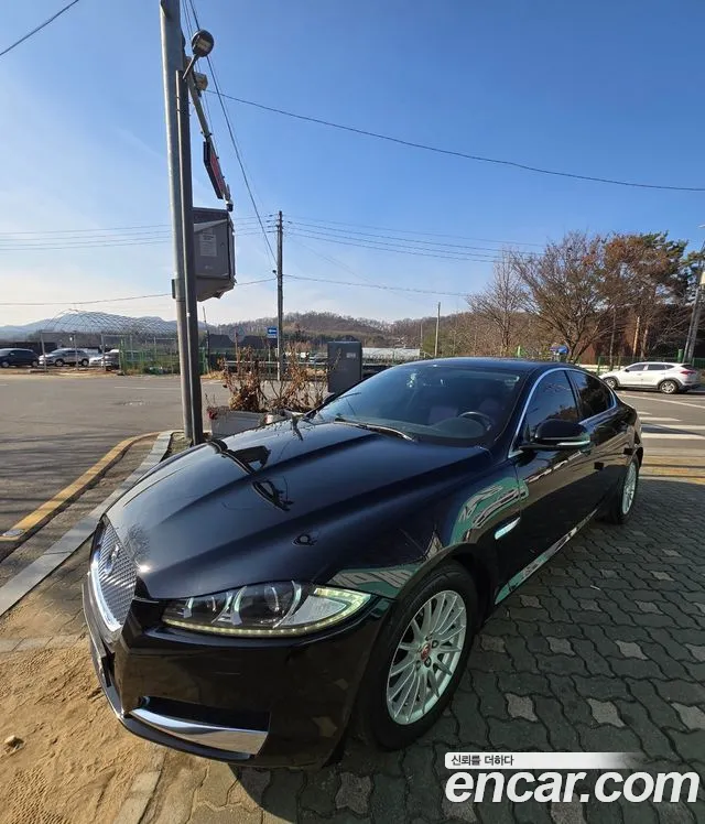 Jaguar New XF 2.0 X250