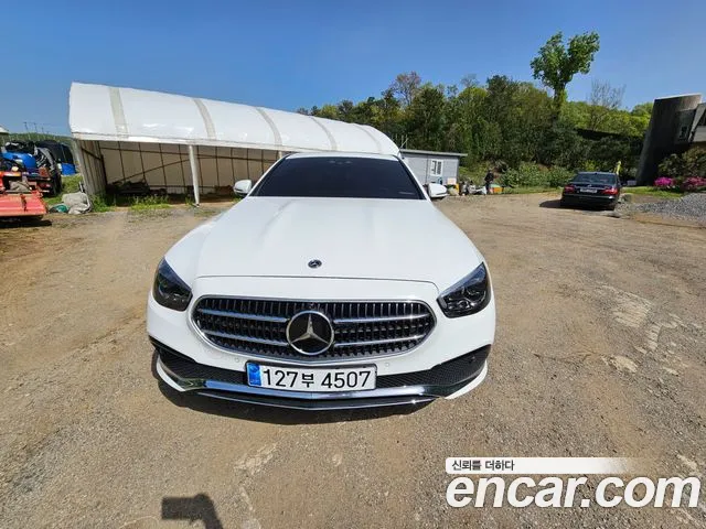 Mercedes-Benz E- W213 E350 4MATIC