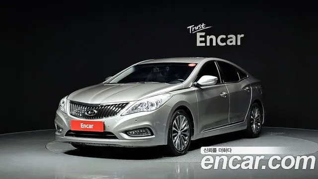 Hyundai Grandeur HG HG240