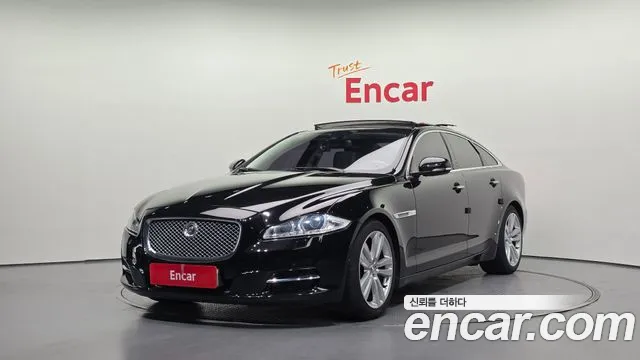 Jaguar All New XJ 3.0 SC Premium SWB X351