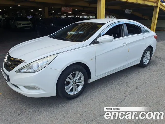Hyundai YF Sonata LPI