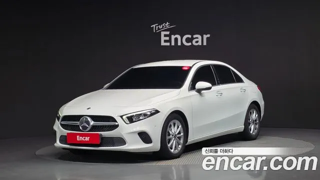 Mercedes-Benz A- W177 A220
