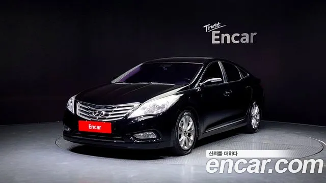 Hyundai Grandeur HG HG300