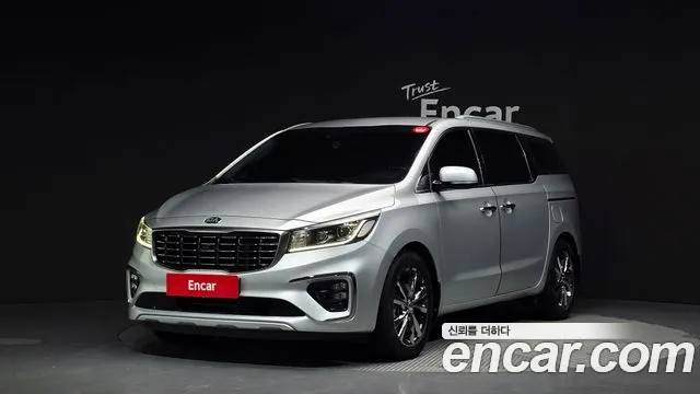 Kia The New Carnival 9 Noblesse