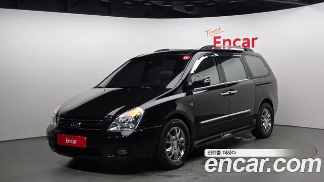 Kia Carnival R Carnival GLX Premium