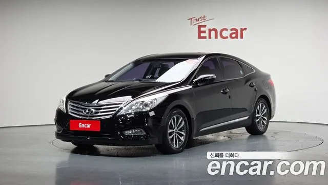 Hyundai Grandeur HG HG240