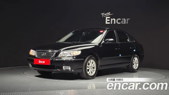 Hyundai Grandeur Q240