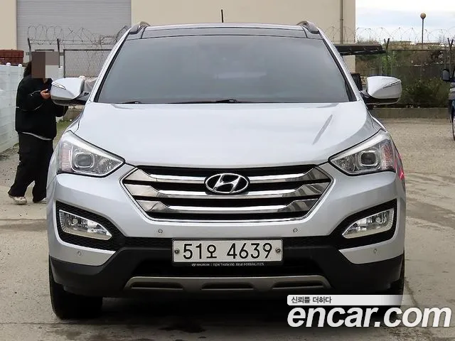 Hyundai Santa Fe DM Diesel(e-VGT) 2.0 2WD Exclusive