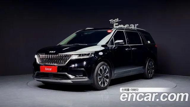 Kia Carnival 4 Gasoline 7 Noblesse