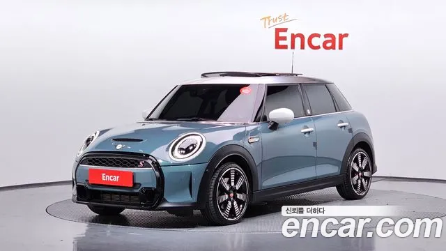 MINI Cooper S 5 3