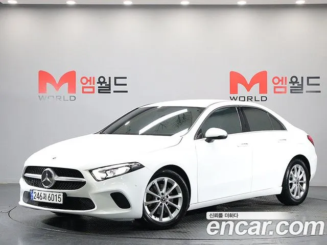 Mercedes-Benz A- W177 A220