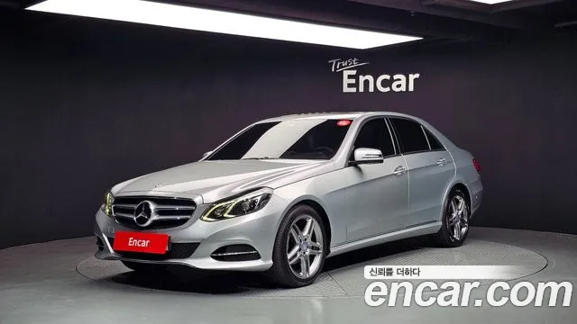 Mercedes-Benz E- W212 E220 CDI