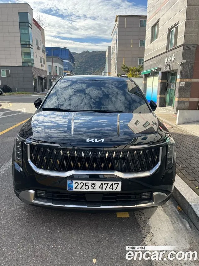 Kia The New Carnival 4 HEV 9 Noblesse