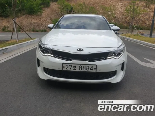 Kia K5 Hybrid 2 Noblesse