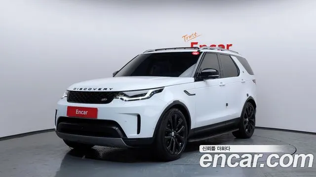 Land Rover Discovery 5 D250 SE