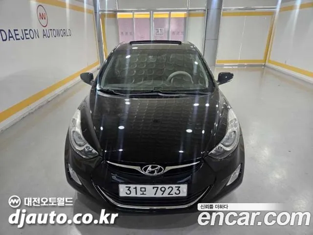 Hyundai Avante MD M16 GDI